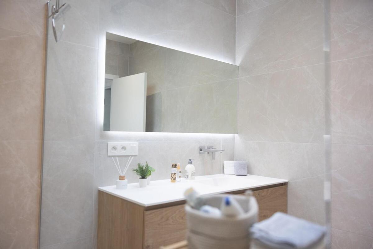 Brand New Apartment Saint-Nicolas Extérieur photo